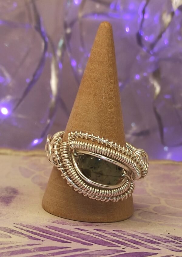 Anillo Eye Prenhita