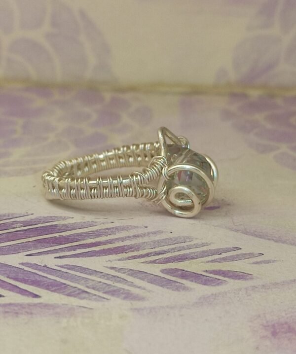 Anillo Lagrima Cristal V Plateado