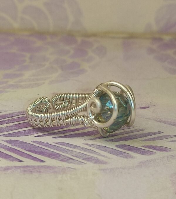 Anillo Lagrima Cristal V Plateado